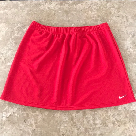 Nike Dresses & Skirts - NWOT Nike Sphere skirt